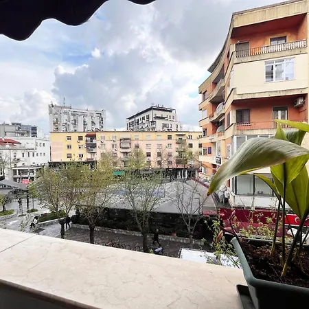 Entire In Tirane, Albania * Τίρανα