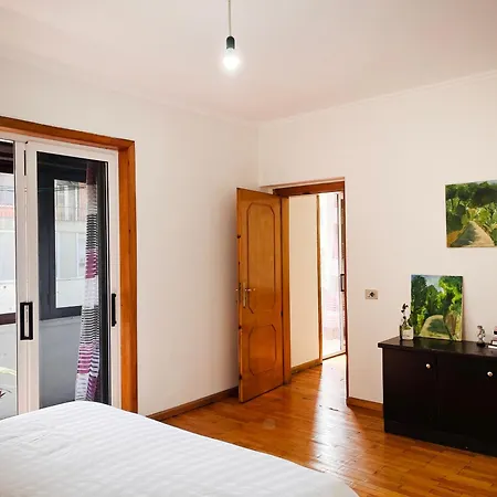 Appartement Entire In Tirane, Albania Tirana